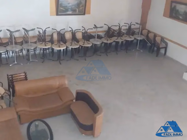 Commercial property for sale with terrace