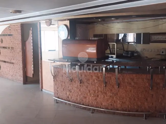 Local comercial en venta con terraza Local comercial en venta con terraza