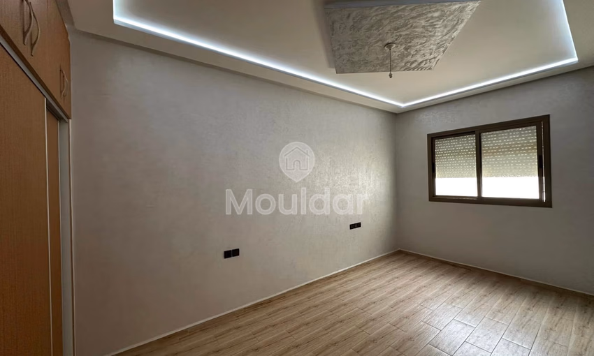 شقة للبيع، 3 غرف، 100 م² شقة للبيع، 3 غرف، 100 م²