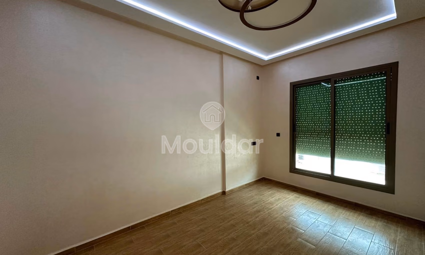 شقة للبيع، 3 غرف، 100 م² شقة للبيع، 3 غرف، 100 م²