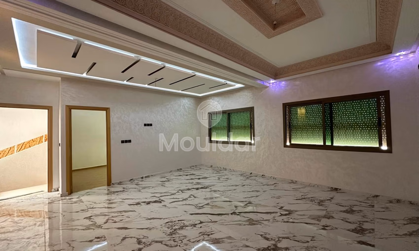 شقة للبيع، 3 غرف، 100 م² شقة للبيع، 3 غرف، 100 م²