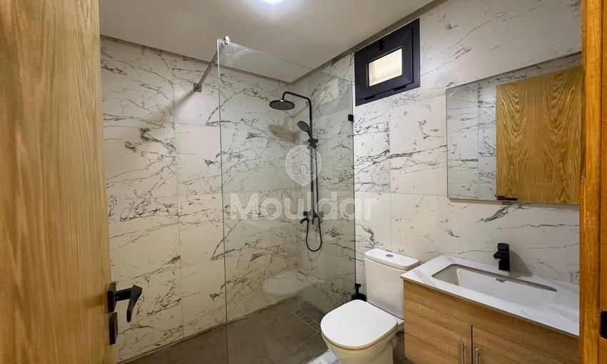 Villa for sale 9 bedrooms, 275 m² living area. Villa for sale 9 bedrooms, 275 m² living area.