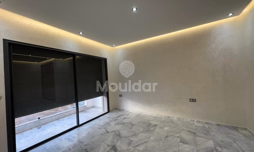 Villa for sale 9 bedrooms, 275 m² living area. Villa for sale 9 bedrooms, 275 m² living area.