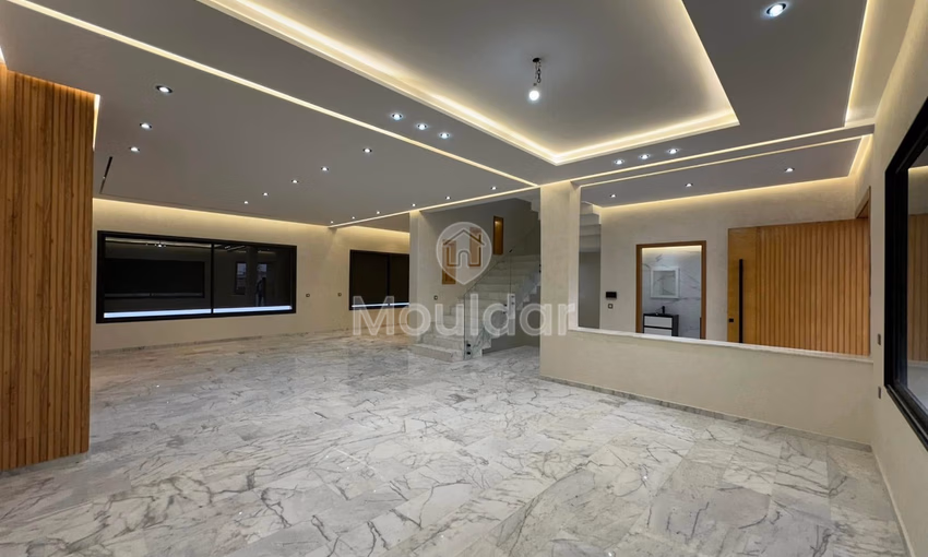 Villa for sale 9 bedrooms, 275 m² living area. Villa for sale 9 bedrooms, 275 m² living area.