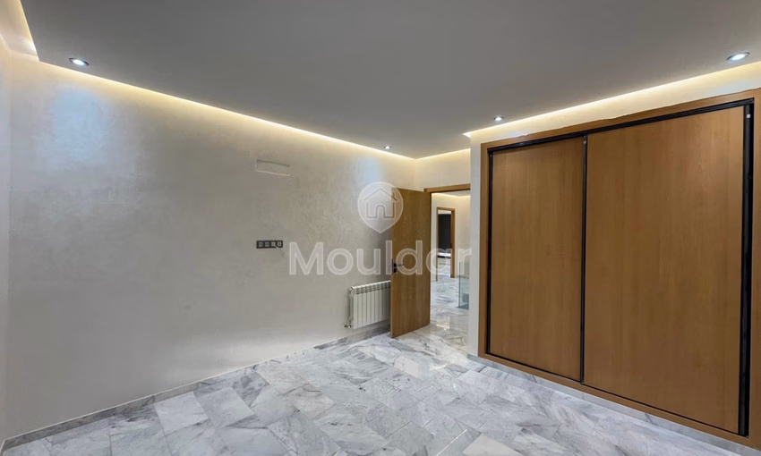 Villa for sale 9 bedrooms, 275 m² living area. Villa for sale 9 bedrooms, 275 m² living area.