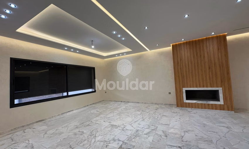 Villa for sale 9 bedrooms, 275 m² living area. Villa for sale 9 bedrooms, 275 m² living area.