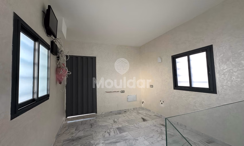 Villa for sale 9 bedrooms, 275 m² living area. Villa for sale 9 bedrooms, 275 m² living area.