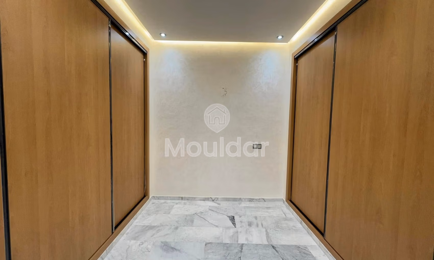 Villa for sale 9 bedrooms, 275 m² living area. Villa for sale 9 bedrooms, 275 m² living area.