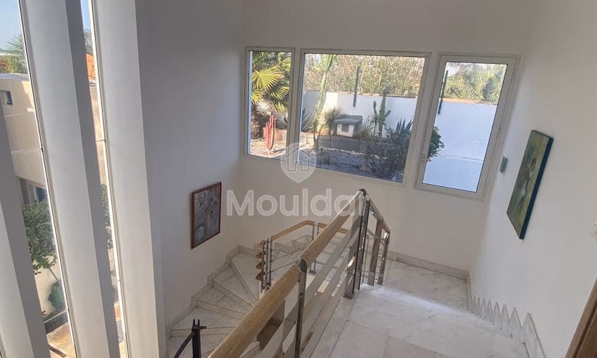 Villa for sale in Casablanca, California - 4 bedrooms, 210m² living area.