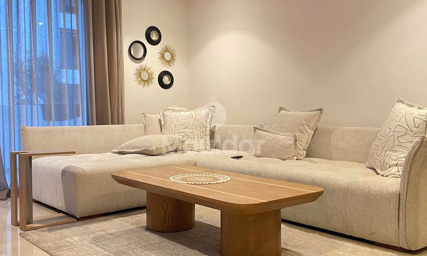 Apartamento nuevo en alquiler con piscina