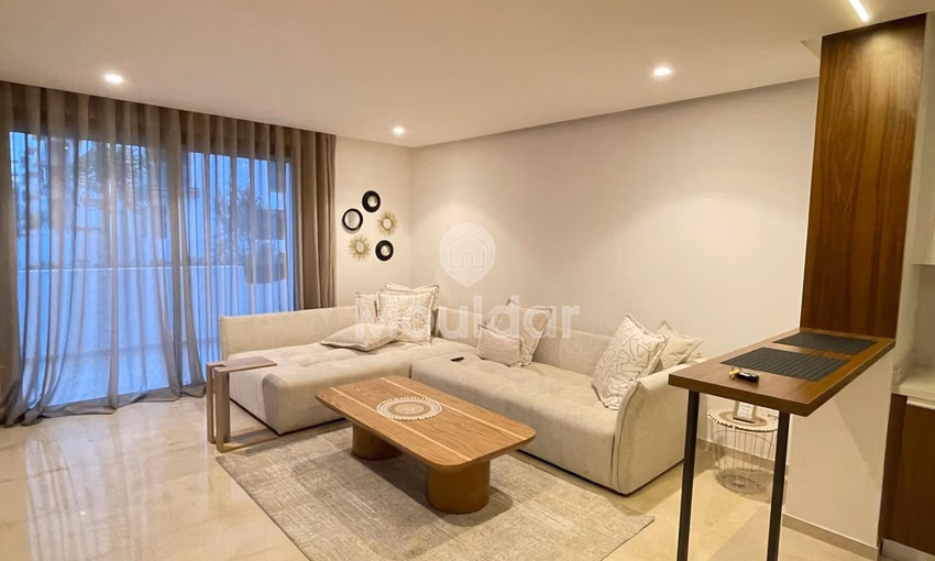 Apartamento nuevo en alquiler con piscina