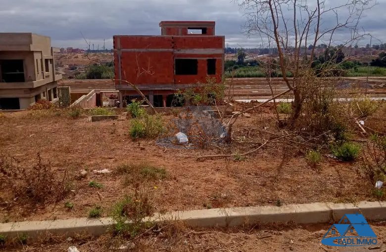 Titled land in a subdivision for sale - view 2