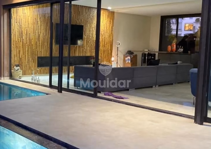 Villa à louer à Dar Bouazza, 4 chambres, 360 m².