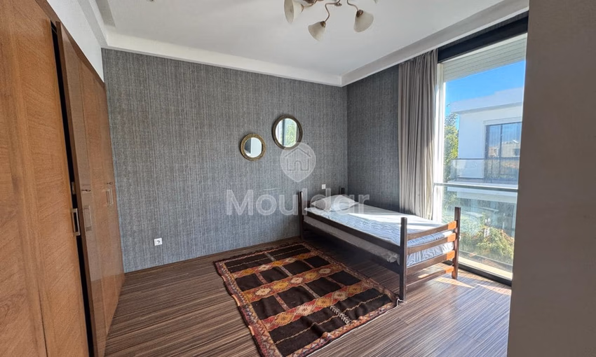 Villa for rent in Dar Bouazza - 4 bedrooms, 1 floor