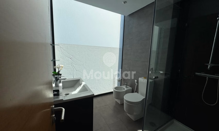 Villa for rent in Dar Bouazza - 4 bedrooms, 1 floor