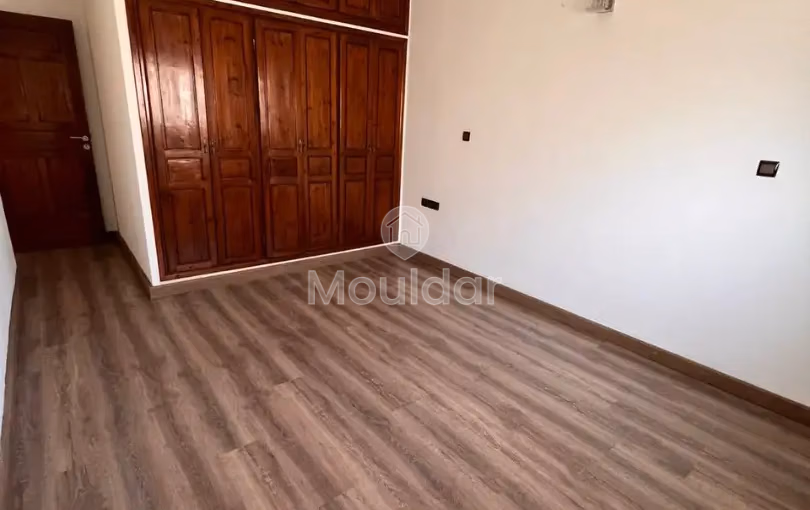 شقة للبيع - 117 م²، الطابق الثاني، الصويرة، روعنك