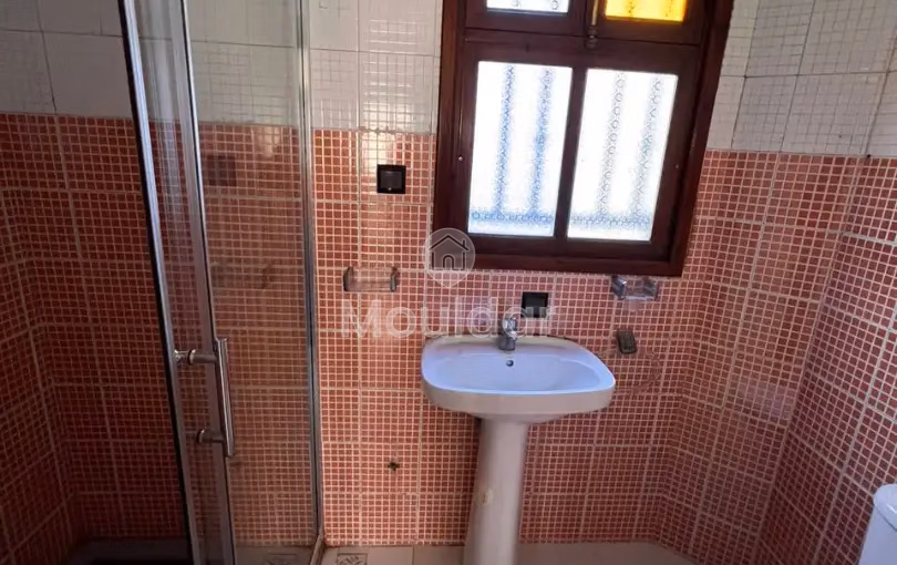 شقة للبيع - 117 م²، الطابق الثاني، الصويرة، روعنك