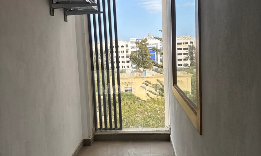 Estudio en alquiler - 58m² - Barrio de los Hospitales, Casablanca - 3ª planta Estudio en alquiler - 58m² - Barrio de los Hospitales, Casablanca - 3ª planta