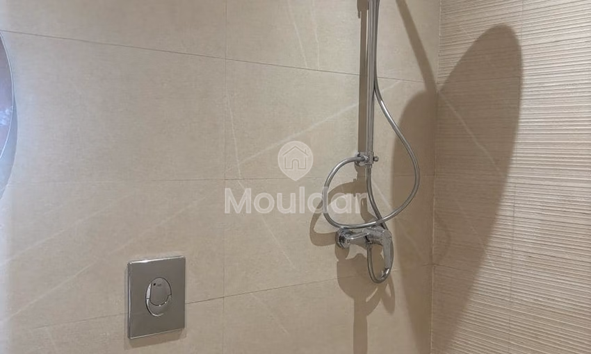 Estudio en alquiler - 58m² - Barrio de los Hospitales, Casablanca - 3ª planta Estudio en alquiler - 58m² - Barrio de los Hospitales, Casablanca - 3ª planta