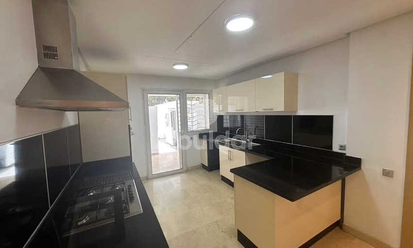 Villa for Rent - 5 Bedrooms in Bouskoura, Green Town Villa for Rent - 5 Bedrooms in Bouskoura, Green Town