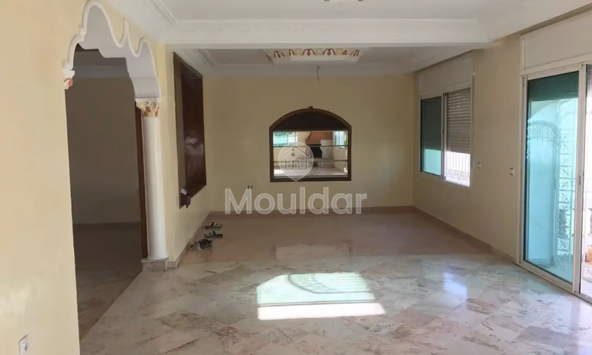 Villa à vendre avec terrasse et trois étages - view 1