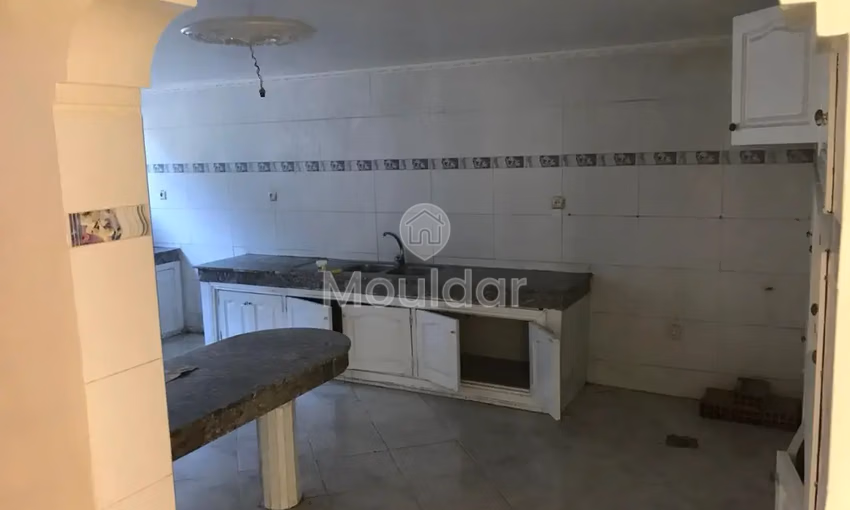 Villa à vendre avec terrasse et trois étages - view 11