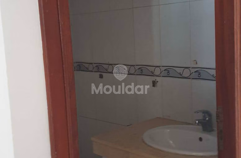 Appartement de 3 chambres à louer à Derb Ghallef Appartement de 3 chambres à louer à Derb Ghallef