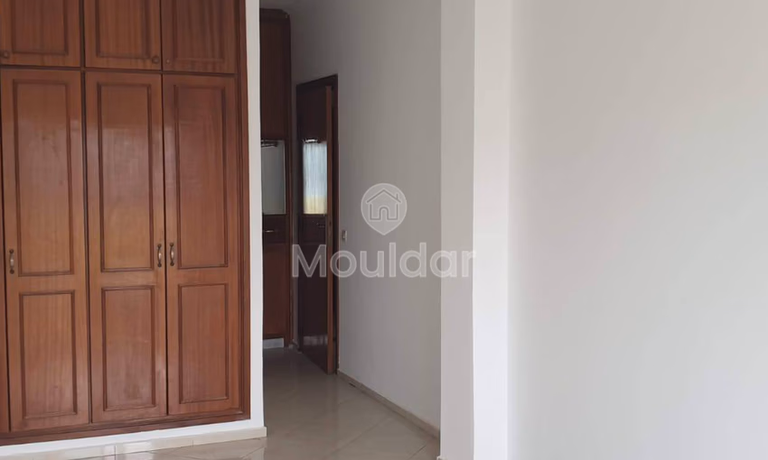 Appartement de 3 chambres à louer à Derb Ghallef Appartement de 3 chambres à louer à Derb Ghallef