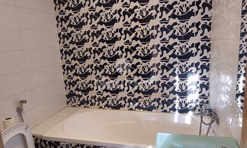 Apartamento en venta en Casablanca, Hay Laymoun, 64 m², 3º piso. Apartamento en venta en Casablanca, Hay Laymoun, 64 m², 3º piso.