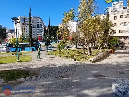 مكتب للإيجار في الطابق الأول مكتب للإيجار في الطابق الأول