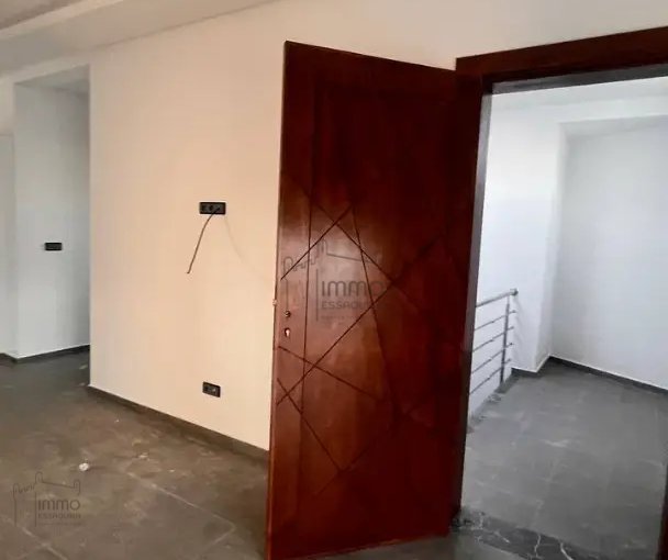 Wohnung mit Terrasse zu verkaufen - view 9