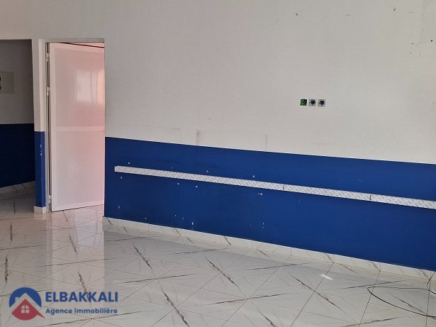 Office for rent in the city center - view 9