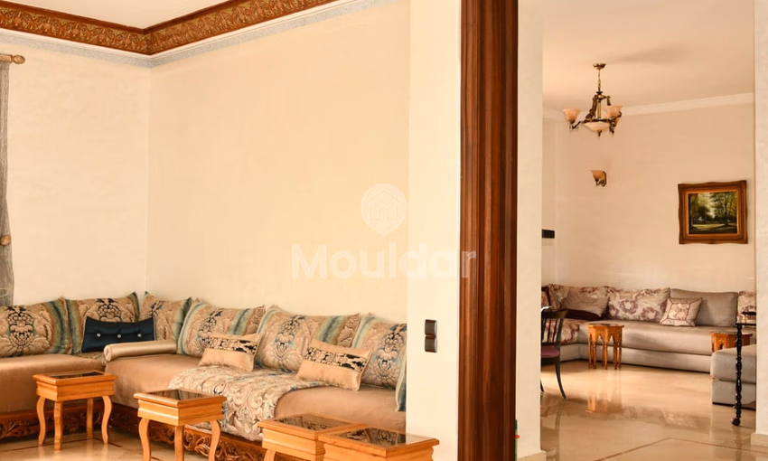 Villa à vendre à Casablanca, Californie - 5 chambres, 510 m² habitables. Villa à vendre à Casablanca, Californie - 5 chambres, 510 m² habitables.