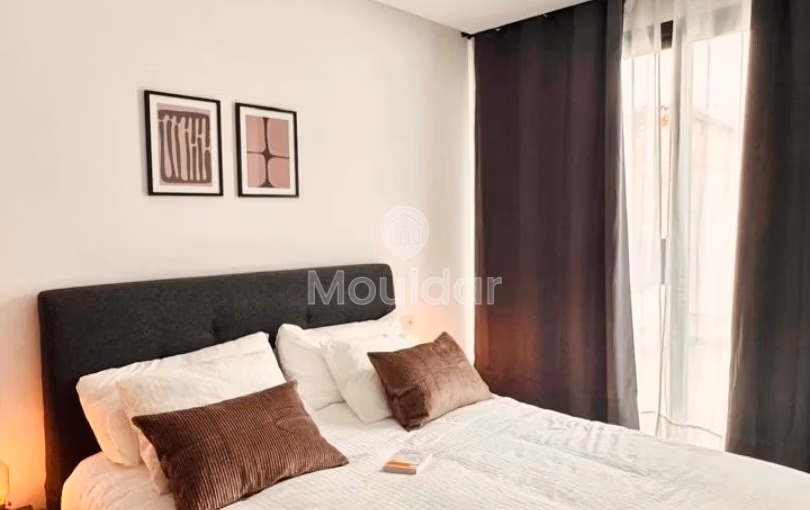 Estudio en alquiler con terraza en el primer piso