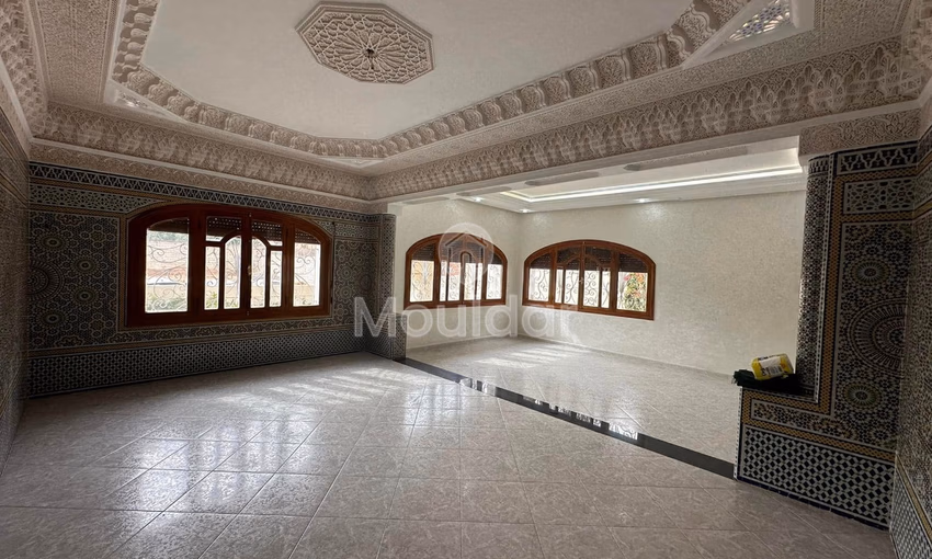 Villa à vendre à Fès, Route d'Immouzere - 2 chambres, 390m². Villa à vendre à Fès, Route d'Immouzere - 2 chambres, 390m².