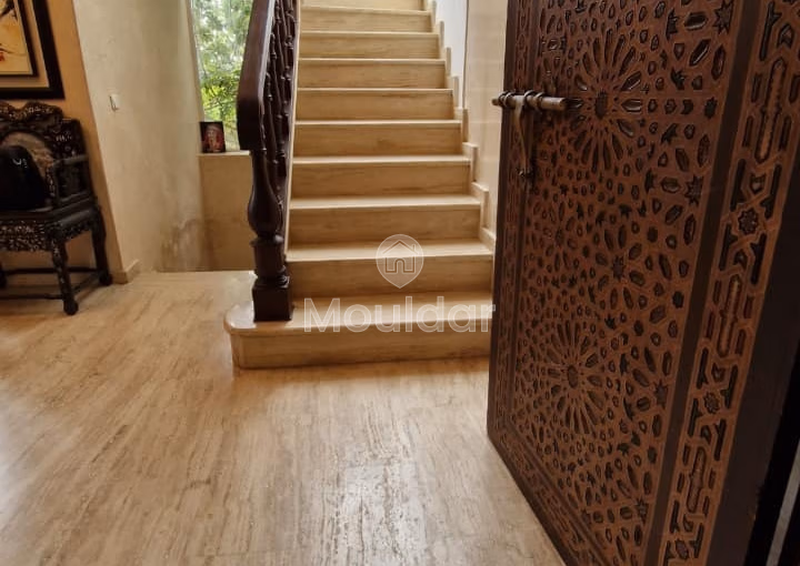 Villa for sale in Casablanca, Aïn Diab - 3 bedrooms, 500 m² living area. Villa for sale in Casablanca, Aïn Diab - 3 bedrooms, 500 m² living area.