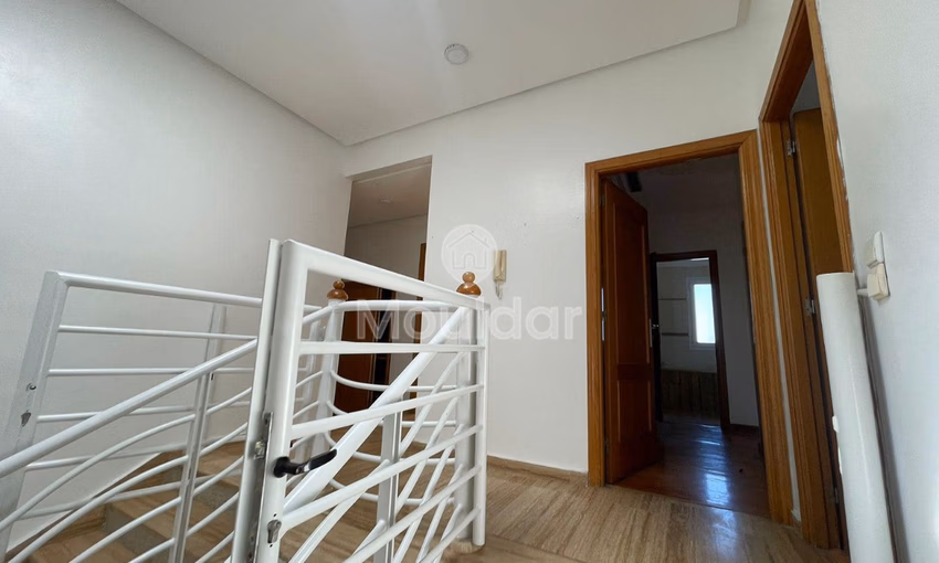 Villa en alquiler en Casablanca, California - 4 habitaciones, 350 m² habitables.