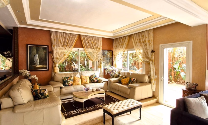 Villa à achat avec piscine