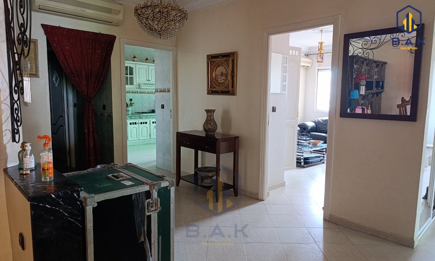 Apartamento à venda com varanda - view 9