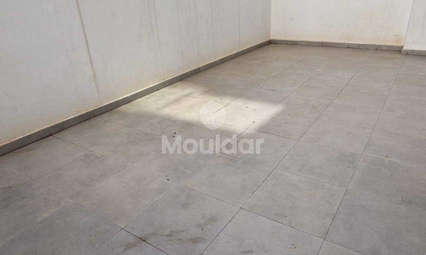 New apartment for rent with terrace