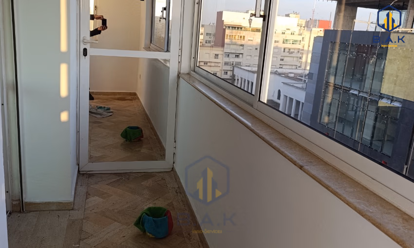 شقة للإيجار مع تراس في الطابق السابع