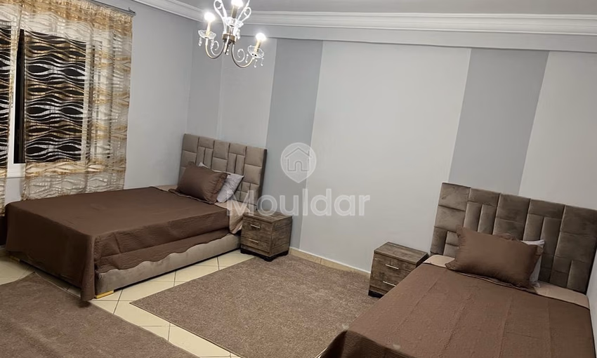 Appartement à louer avec balcon au deuxième étage Appartement à louer avec balcon au deuxième étage