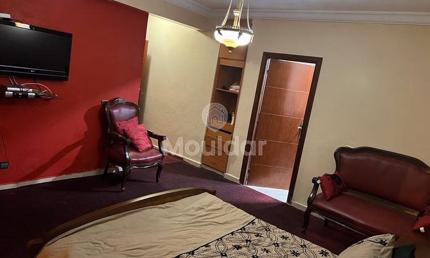 Appartement à louer avec balcon au deuxième étage Appartement à louer avec balcon au deuxième étage