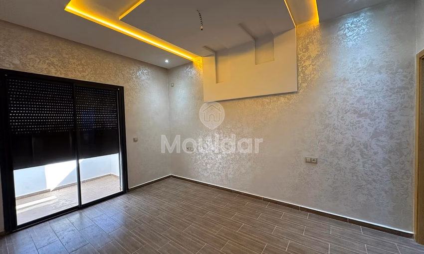 Appartement à louer - 3 chambres, 116 m²