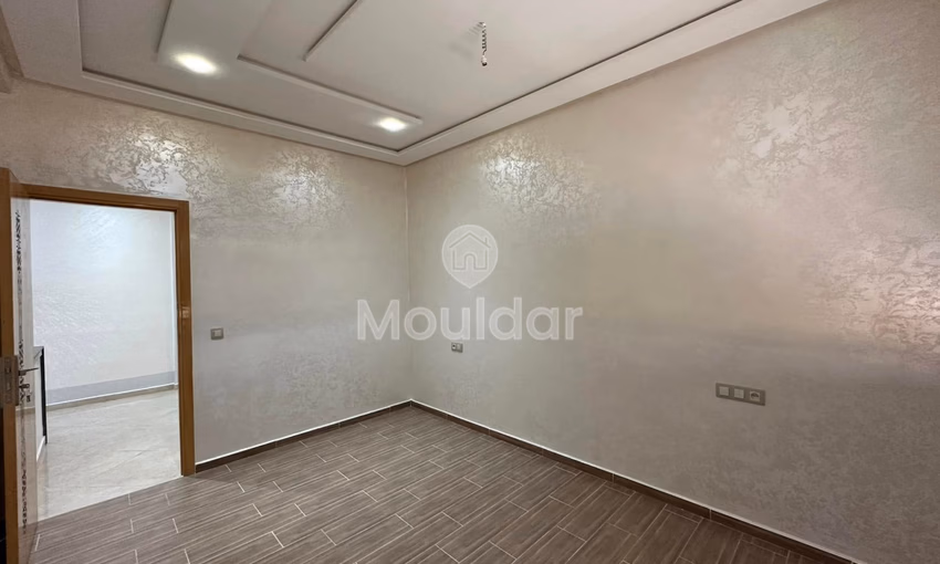 Appartement à louer - 3 chambres, 116 m²