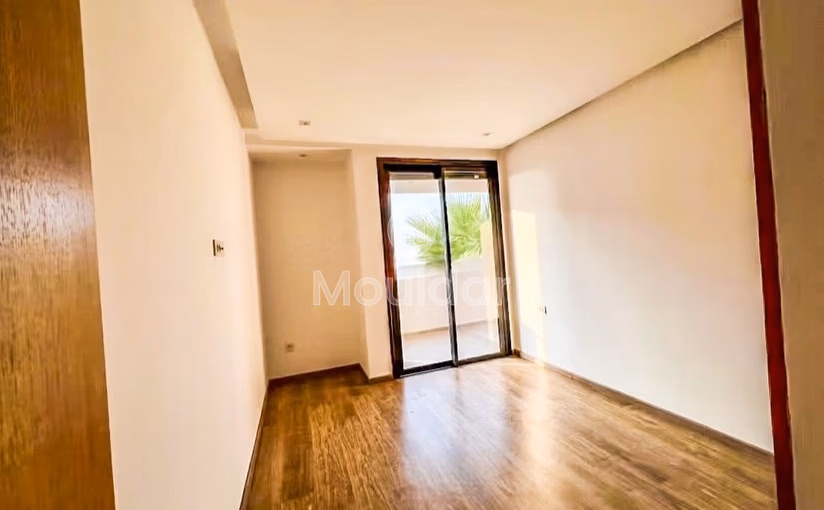 Apartamento en alquiler con terraza