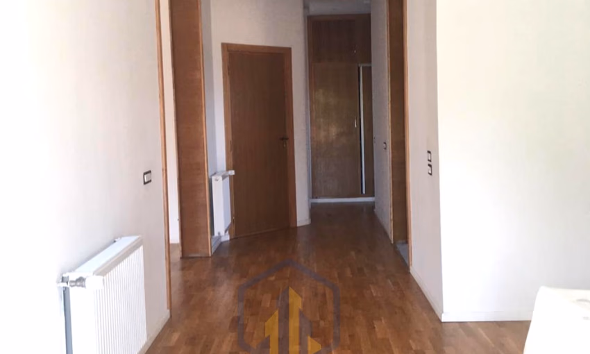 Villa for sale with terrace