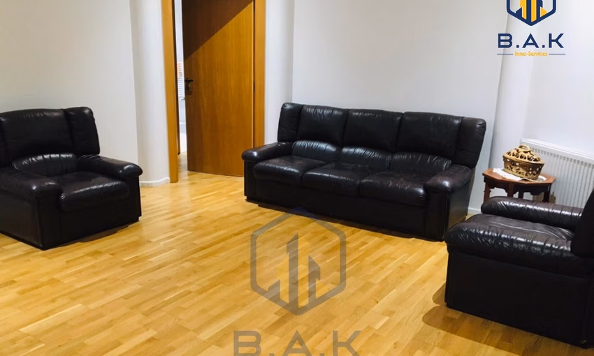 Villa for sale with terrace