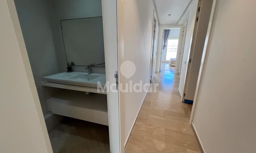 Appartement à vendre à Casablanca, Bourgogne - 4 chambres, 18 m².
