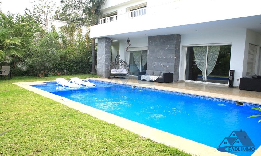 Villa à vendre avec piscine